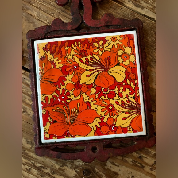 Vintage Mugsroyale Cast Iron Tile Trivet Pot Holder Japan Orange Red RetroFloral - Picture 5 of 9